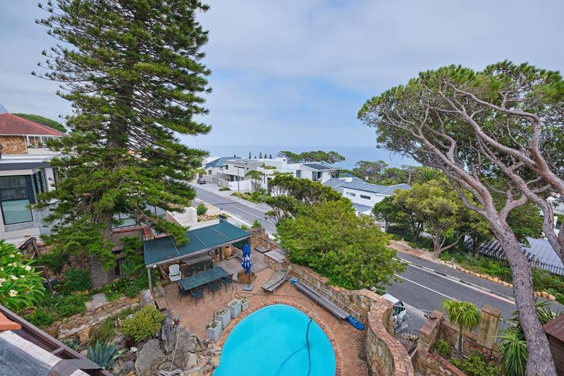 6 Bedroom Property for Sale in Camps Bay Western Cape